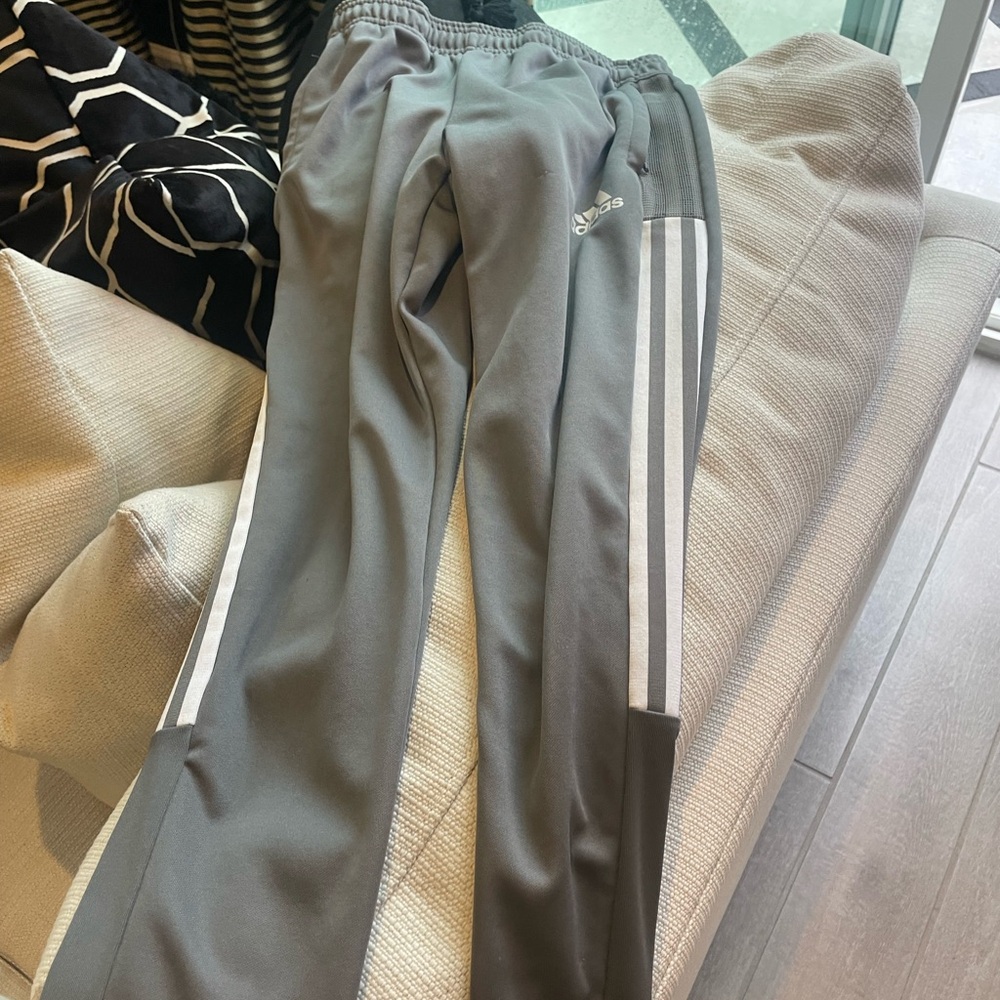 Adidas Gray Sweatpants with Iconic Stripes